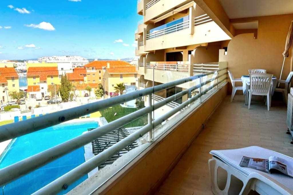 Marina Mar By Fhr Piscina Parking Apartment Куартейра Екстериор снимка