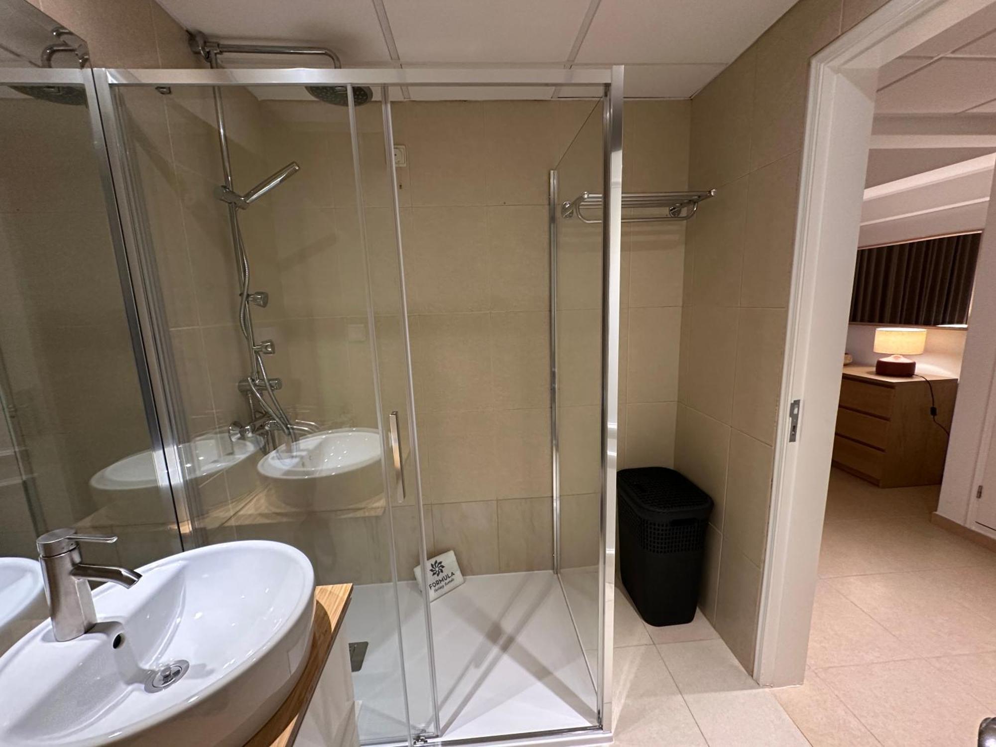 Marina Mar By Fhr Piscina Parking Apartment Куартейра Екстериор снимка